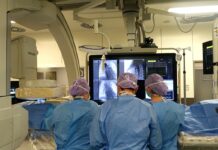 CZD: pierwsza operacja z wykorzystaniem przezwątrobowego dojścia naczyniowego