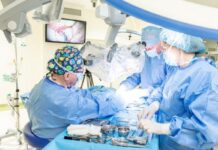 Pierwsze w Polsce wszczepienie implantu słuchowego typu Cochlear OSIA OSI100