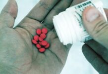 W Gdańsku działała grupa przestępcza zajmująca się procederem tzw. „odwróconego łańcucha dystrybucji leków”