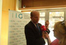 Radziwiłł: firmy farmaceutyczne muszą zrezygnować z gigantycznych zysków