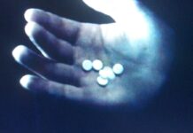 Recepty na fentanyl czy morfinę nie kupimy już w receptomacie tabletki na dłoni