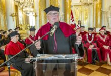 Profesor Piotr Kasprzak Doktorem Honoris Causa Warszawskiego Uniwersytetu Medycznego