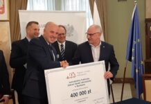 Województwo lubelskie zyska 13 karetek i akcelerator