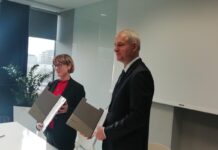 Firma biofarmaceutyczna podpisała umowę współpracy z naukowcami z UW