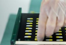 Teva w Polsce przekazuje darowiznę leki wspomagające leczenie COVID-19