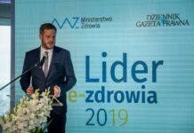 Cieszyński: od jutra standard teleporady dla POZ