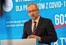 Niedzielski: Powrót do szkół możliwy przy spadku dziennych zachorowań do 15 tys.