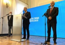 MZ: zaostrzamy politykę regionalnych obostrzeń