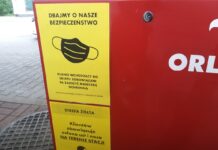 Kraska z MZ: 51 powiatów z obostrzeniami, Warszawa na liście alertów