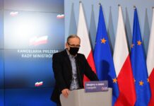 Niedzielski: podwajamy liczbę łóżek covidowych