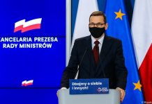 Morawiecki: przygotowujemy infrastrukturę do szczepienia