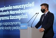 Dworczyk: Szczepienia nauczycieli do 60. r.ż. rozpoczną się w przyszły piątek