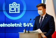 Dworczyk: spada dynamika rejestracji na szczepienia – tydzień do tygodnia o 30%