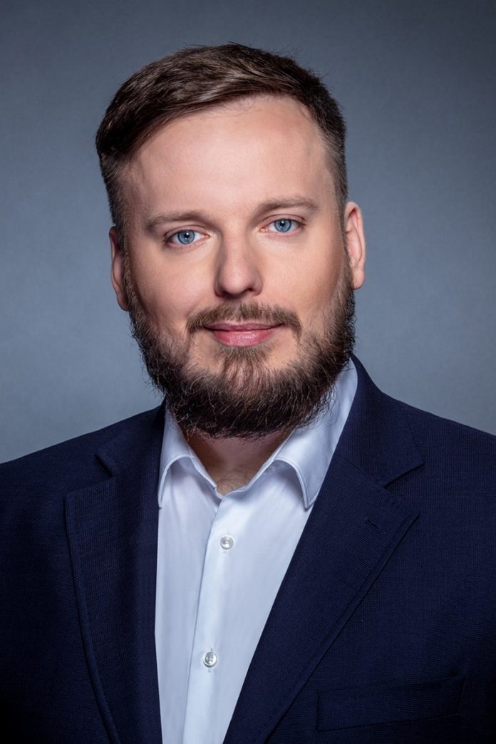 WOJCIECH WIŚNIEWSKI