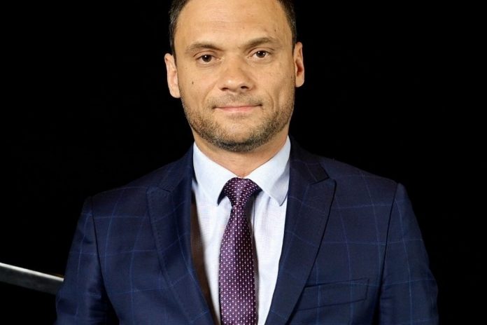 R. Lenarczyk
