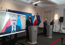 MZ: nauka zdalna, darmowe testy i obowiązkowe szczepienia. Od 15 XII zaostrzone obostrzenia sanitarne