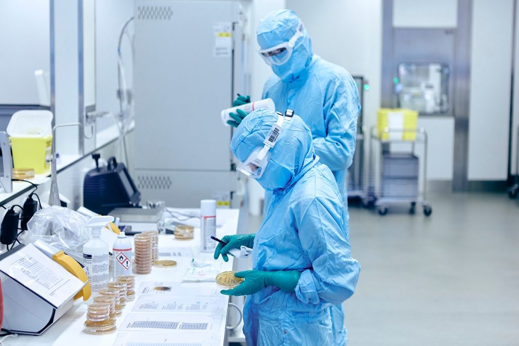 Przegląd informacji z rynku medycyny i biotech | ISB Zdrowie