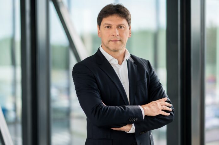Grzegorz Dzik, członek zarządu Neuki